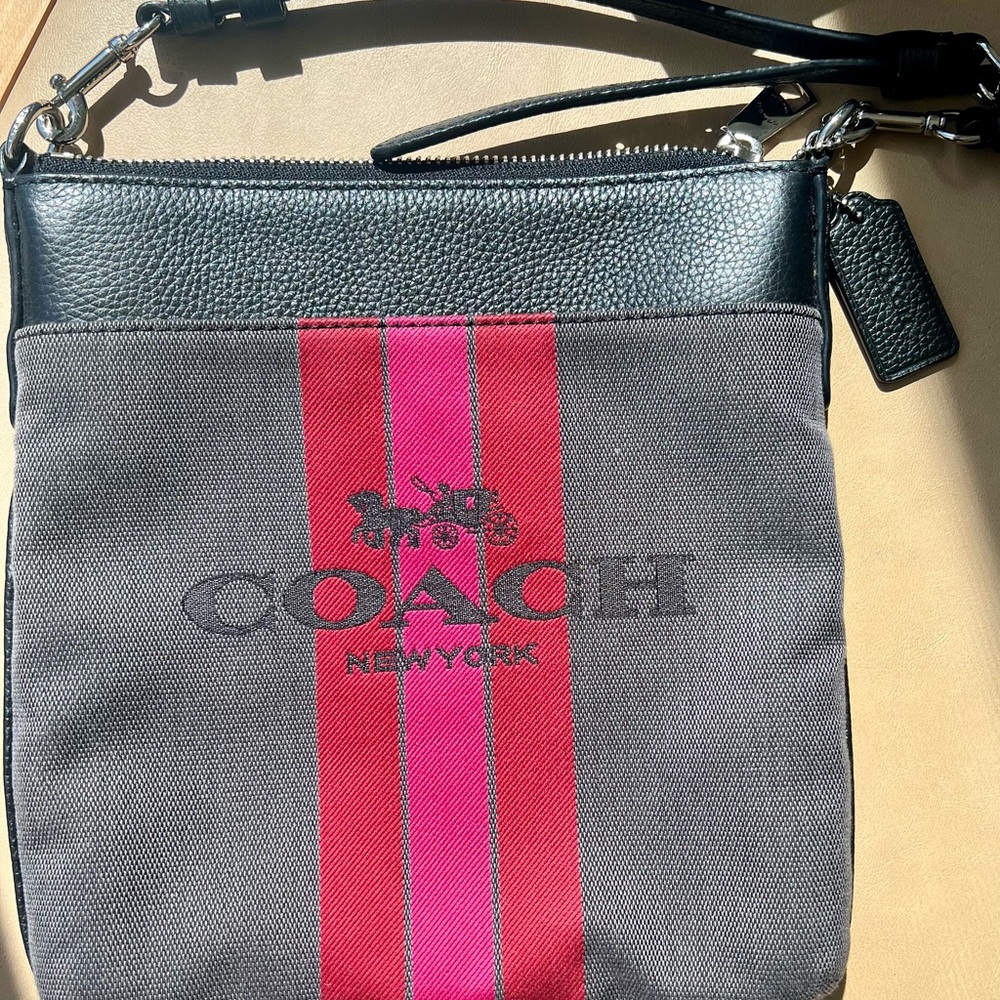 Coach Horse & Coach Brown Leather Cross Body Bag